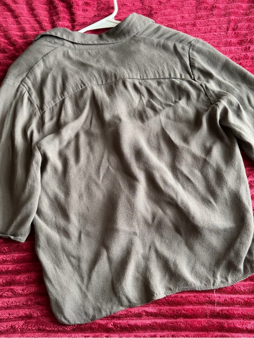 Aritzia Wilfred Taupe Button-Up Short Sleeve Top - Picture 8 of 9